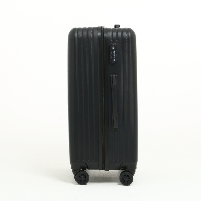 Чемодан средний 78 л (M) Goran Tomp, отдел на молнии, кодовый замок, 4 колеса, цвет чёрный Чемодан средний 78 л (M) Goran Tomp, отдел на молнии, кодовый замок, 4 колеса, цвет чёрный