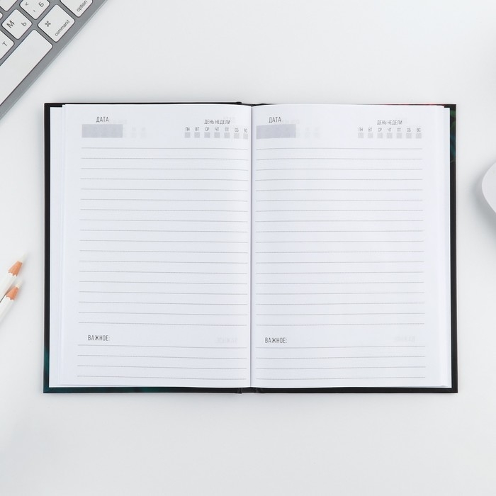 Набор «С 8 марта 2-а цветка»: ежедневник 80 листов и ручка Набор «С 8 марта 2-а цветка»: ежедневник 80 листов и ручка