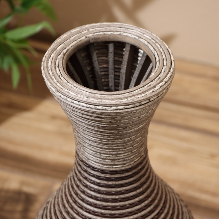 Ваза плетёная, напольная 25х25х65 см (+/- 5см) Ваза плетёная, напольная 25х25х65 см (+/- 5см)