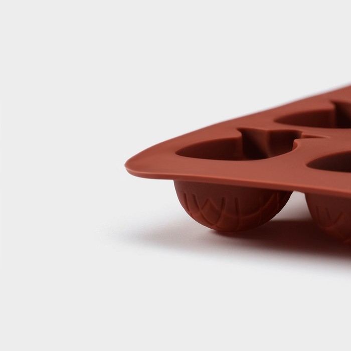 Форма для конфет и шоколада Доляна &laquo;Ананас&raquo;, силикон, 22,5&times;10,5 см, 12 ячеек, цвет коричневый