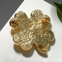 Брошь &laquo;Клевер&raquo; крупный, цвет бежевый в золоте