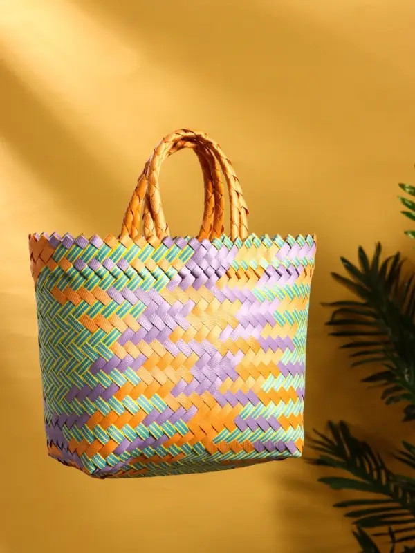 Сумка плетёная пластиковая 20х10х30 см, цв. разноцветный