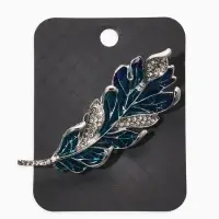 Брошь "Перо" прозрачное, цвет сине-голубой в серебре