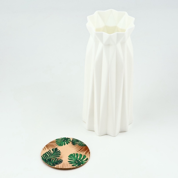 Ваза для цветов с подставкой &laquo;Листья&raquo; пластиковая, 17 х 7 см