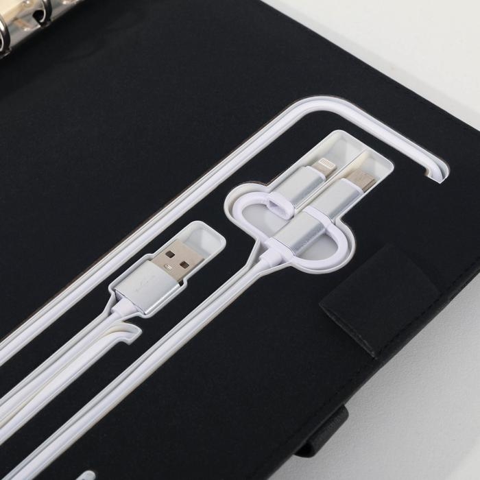 Ежедневник со встроенным зарядным устройством 8000 мАh и флешкой 16 ГБ &laquo;Универсальный&raquo;, 17,5 х 23,5 см