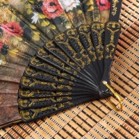 Веер пластик "Цветы" МИКС 24 см Веер пластик "Цветы" МИКС 24 см