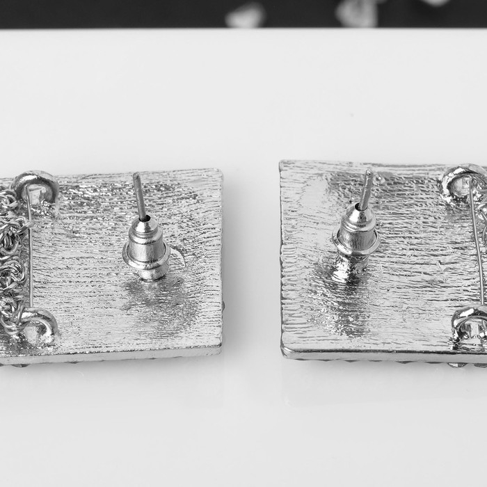 Серьги висячие со стразами «Голливуд» нити в квадрате, цвет белый в серебре, 9,5 см Серьги висячие со стразами «Голливуд» нити в квадрате, цвет белый в серебре, 9,5 см