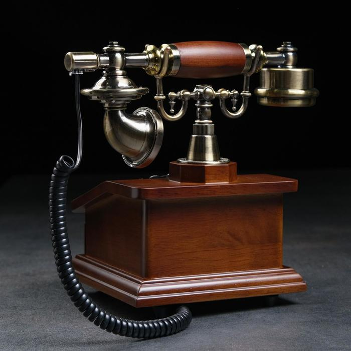 Ретро-телефон Ретро-телефон "Строгий", 17 х 17 х 26 см, дерево