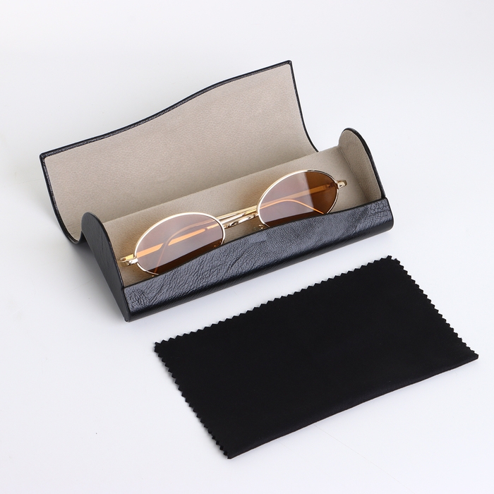 Футляр для очков на магните, длина 16 см, цвет чёрный Футляр для очков на магните, длина 16 см, цвет чёрный