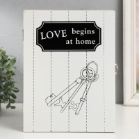 Ключница дерево 6 крючков "Любовь к своему дому" 26х20,3х5,5 см Ключница дерево 6 крючков "Любовь к своему дому" 26х20,3х5,5 см