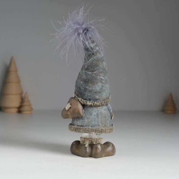 Сувенир полистоун "Дед Мороз в колпаке с сердечком, с мешком подарков" 6,5х5х16 см