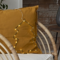 Светодиодная фигура &laquo;Ёлка&raquo; 20 &times; 29 см, металл, батарейки ААх2 (не в комплекте), свечение тёплое белое