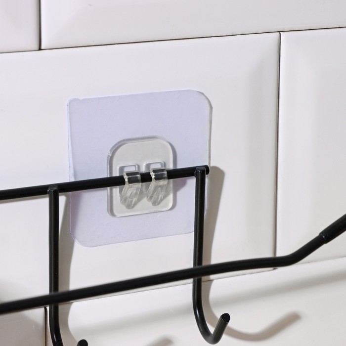 Держатель для кухонных принадлежностей настенный Доляна, 5 крючков, 28&times;8&times;8 см, цвет чёрный