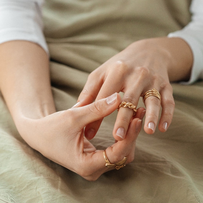 Кольцо «Косичка», цвет золото, безразмерное (от 18 размера) Кольцо «Косичка», цвет золото, безразмерное (от 18 размера)