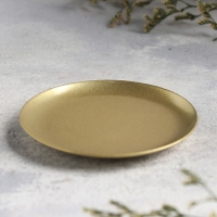 Подсвечник "Тарелка 76" металл на одну свечу, 7,6х7,6 см, золотой Подсвечник "Тарелка 76" металл на одну свечу, 7,6х7,6 см, золотой