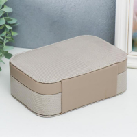 Шкатулка кожзам под часы 1 деление и бижутерию "Рептилия серая" комбинированная 7х14х20 см Шкатулка кожзам под часы 1 деление и бижутерию "Рептилия серая" комбинированная 7х14х20 см