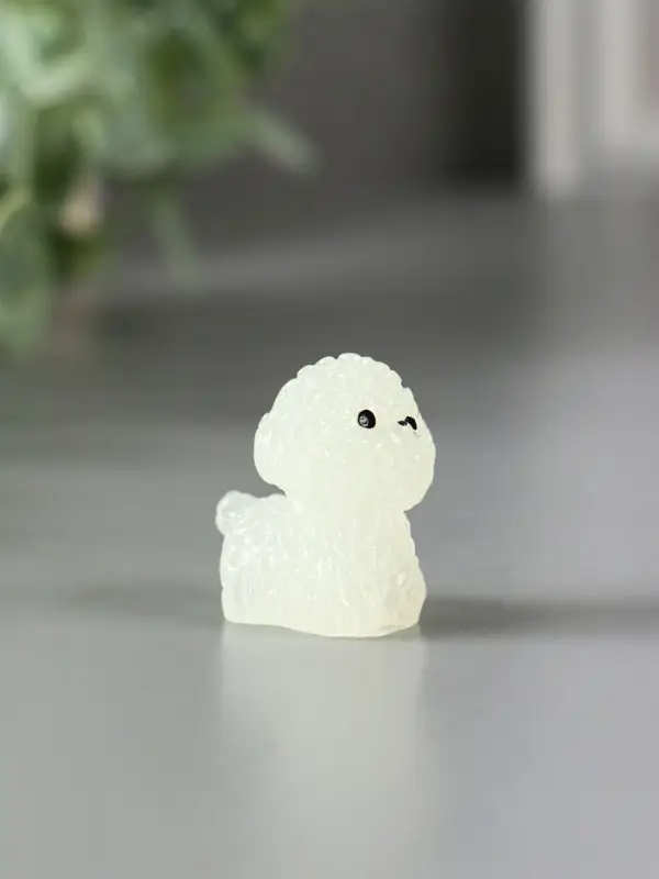 Сувенир полистоун флюоресцентный "Терьерчики" набор 4 шт 2х2,7х3 см