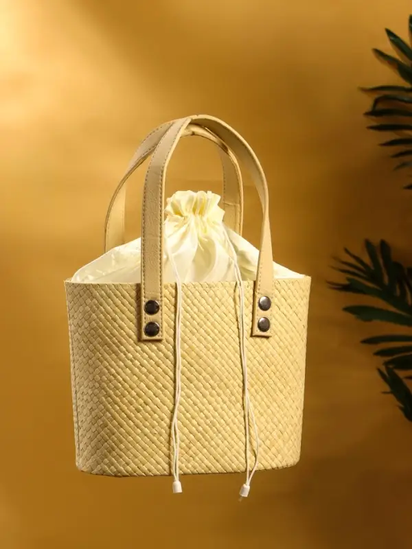Сумка плетёная из пандана, 23&times;13&times;35 см, бежевая