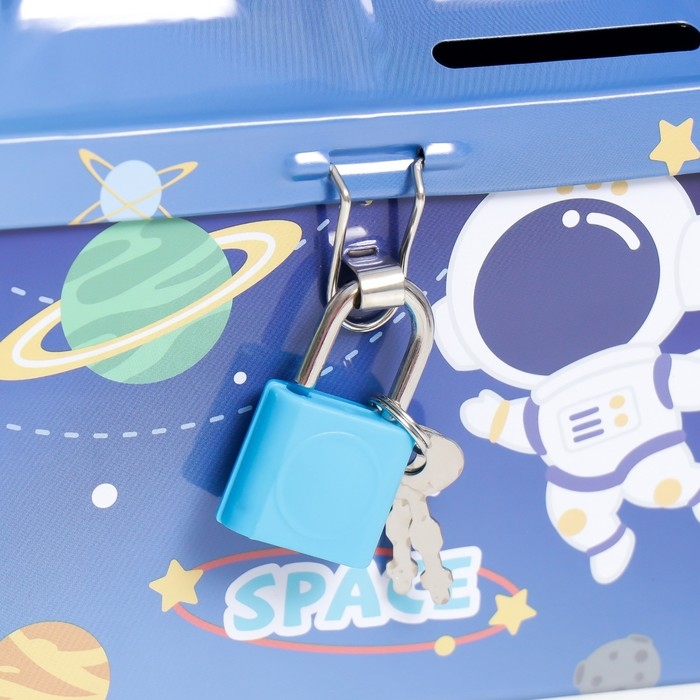 Копилка металл с замочком "Космические приключения" МИКС 12х9,5х10 см