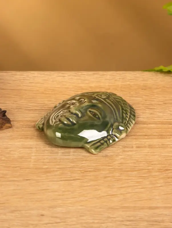 Подставка под благовония "Лицо Будды" керамика, цв. зелёный, 7х5,5х1,5 см