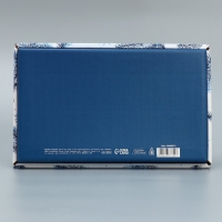 Коробка подарочная новогодняя складная &laquo;Новогодний венок&raquo;, 25.5 х 15 х 4 см, Новый год