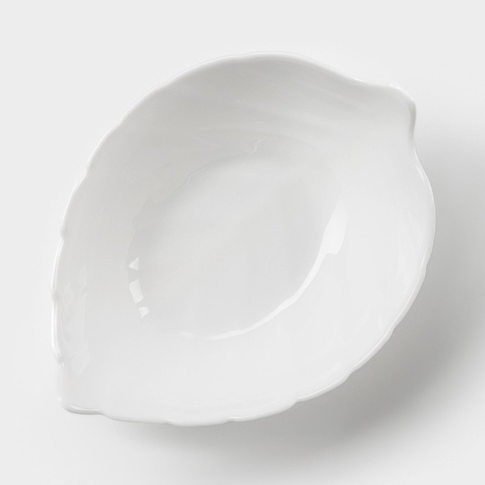 Салатник Avvir &laquo;Лист&raquo;, 200 мл, 14&times;10,5&times;5 см, стеклокерамика