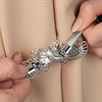 Подхват для штор &laquo;Бабочка&raquo;, 9 &times; 3 см, 23,5 см, цвет серебряный