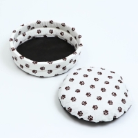 Лежанка Lowcost круглая, поплин, 40 х 40 х 12 см, белая с лапками Лежанка Lowcost круглая, поплин, 40 х 40 х 12 см, белая с лапками