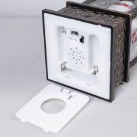 Светодиодная фигура &laquo;Фонарь со снеговиком&raquo; 10 &times; 30 &times; 10 см, пластик, батарейки ААх3 (не в комплекте), USB, свечение тёплое белое