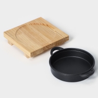 Сковорода чугунная &laquo;Круг высокий с ручками&raquo;, d=18 см, на деревянной подставке