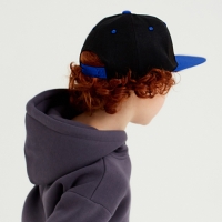 Бейсболка с прямым козырьком для мальчика MINAKU, размер 56, цвет чёрный/синий Бейсболка с прямым козырьком для мальчика MINAKU, размер 56, цвет чёрный/синий