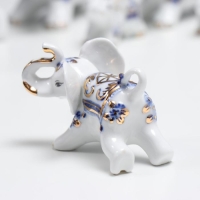 Сувенир керамика "Слоны с синей росписью" набор 7 шт h= 11 см 31,5х23,5 см Сувенир керамика "Слоны с синей росписью" набор 7 шт h= 11 см 31,5х23,5 см