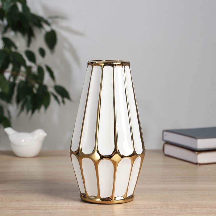 Керамическая ваза декоративная настольная &laquo;Недэн&raquo;, для цветов, сухоцветов, d-5.5 см, 20&times;10 см, белый