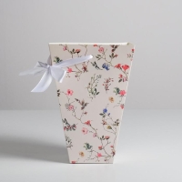 Переноска для цветов на лентах &laquo;Flowers&raquo;, 17 х 25 х 9 см