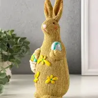Сувенир полистоун "Зайка вязанный с пасхальными яичками" 8х10,5х23 см