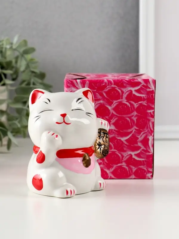 Копилка керамика "Манэки-нэко - иероглиф удача" розовый 7,2х8,3х10 см