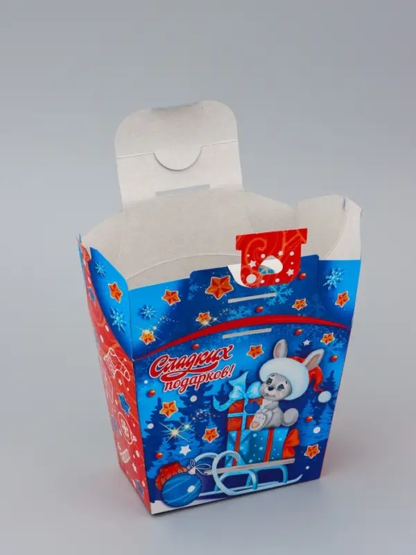 Коробка Новогодняя подарочная "Новый год" 17 х 19 х 9,5 см