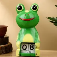 Календарь настольный &laquo;Лягушка&raquo;, 10&times;6&times;21 см, дерево, светло-зелёный