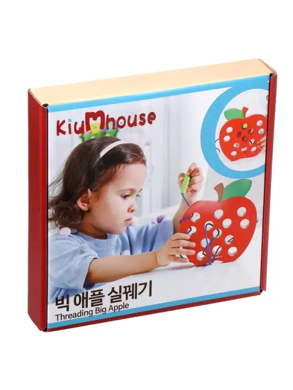 Шнуровка для  малышей древянная