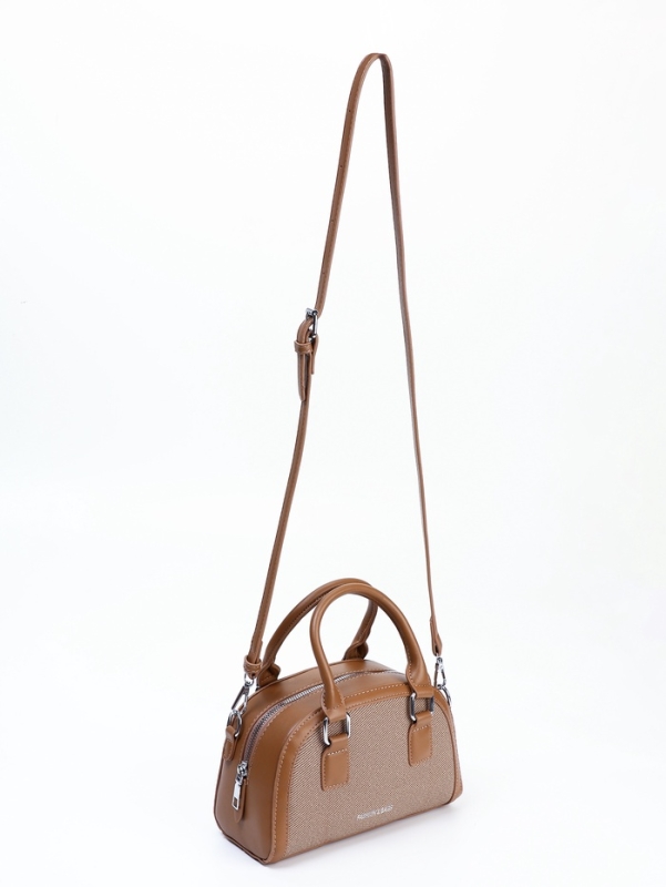 Сумка женская, 22*7*14, отд на молнии, длин ремень, коричневый Сумка женская, 22*7*14, отд на молнии, длин ремень, коричневый