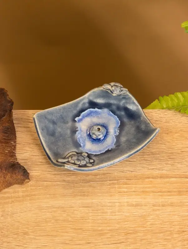 Подставка под благовония "Черепашки в море" керамика, цв. голубой, 10,5х8,5х3,5 см