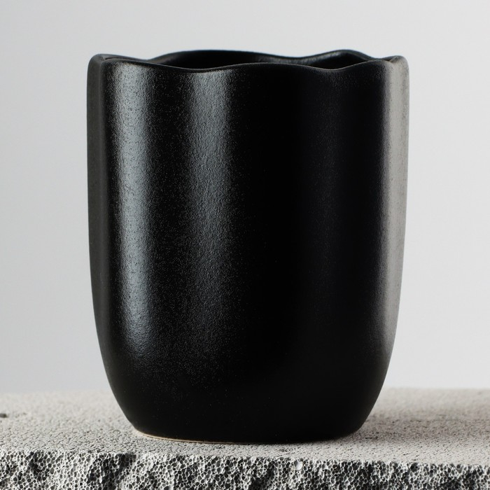 Кружка керамическая неровный край «Чёрная», 350 мл, цвет чёрный Кружка керамическая неровный край «Чёрная», 350 мл, цвет чёрный