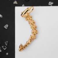 Серьга «Кафф» ромашка, цвет бело-розовый в золоте Серьга «Кафф» ромашка, цвет бело-розовый в золоте