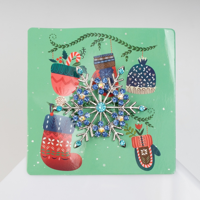 Брошь новогодняя &laquo;Снежинка&raquo;, цвет радужно-синий в серебре