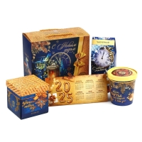 Подарочный набор &laquo;С Новым годом&raquo;: чай 50 г., конфеты 110 г., печенье брауни 120 г.