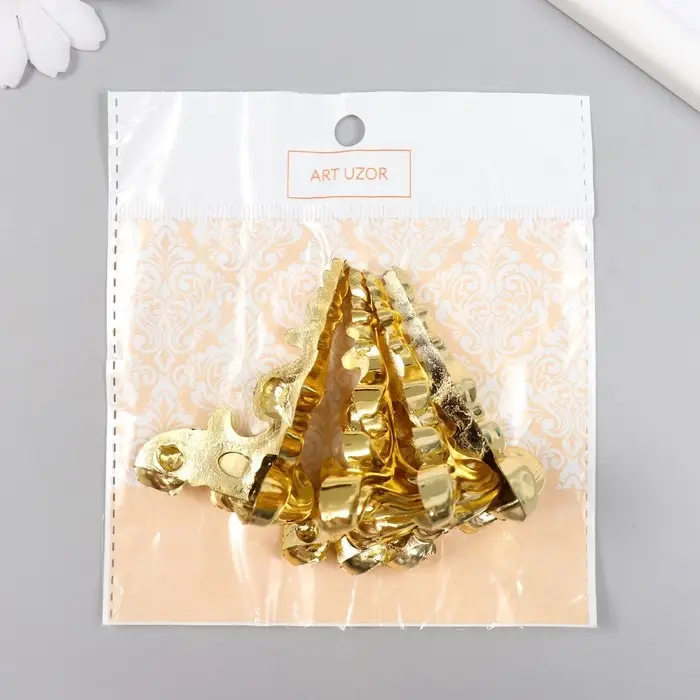 Уголок (ножка) для шкатулки "Фигурная" 6,2х4 см С-023