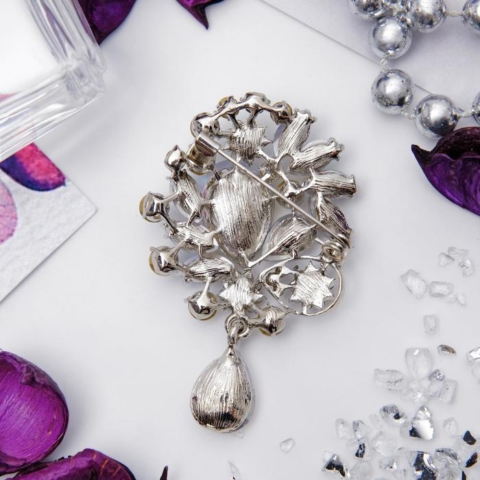 Брошь &laquo;Императрица&raquo; сияние, цвет радужный в серебре