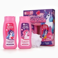 Набор детский "Самой чудесной", гель-пена 250 мл, шампунь 250 мл, мочалка 25 гр