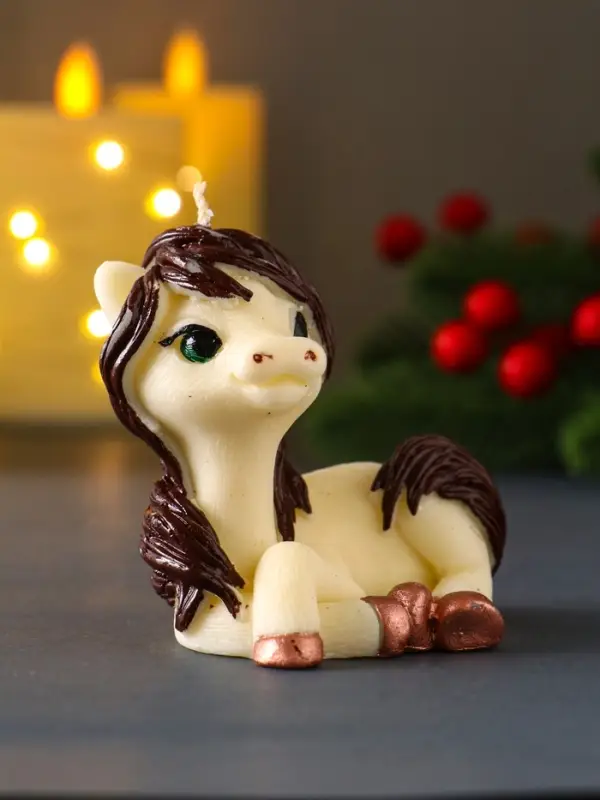 Свеча декоративная &laquo;Лошадка Красотка&raquo;, 7.5&times;8&times;6 см