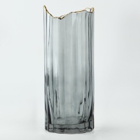 Ваза для цветов &laquo;Калипсо грей&raquo; из серого стекла 25&times;10&times;10 см